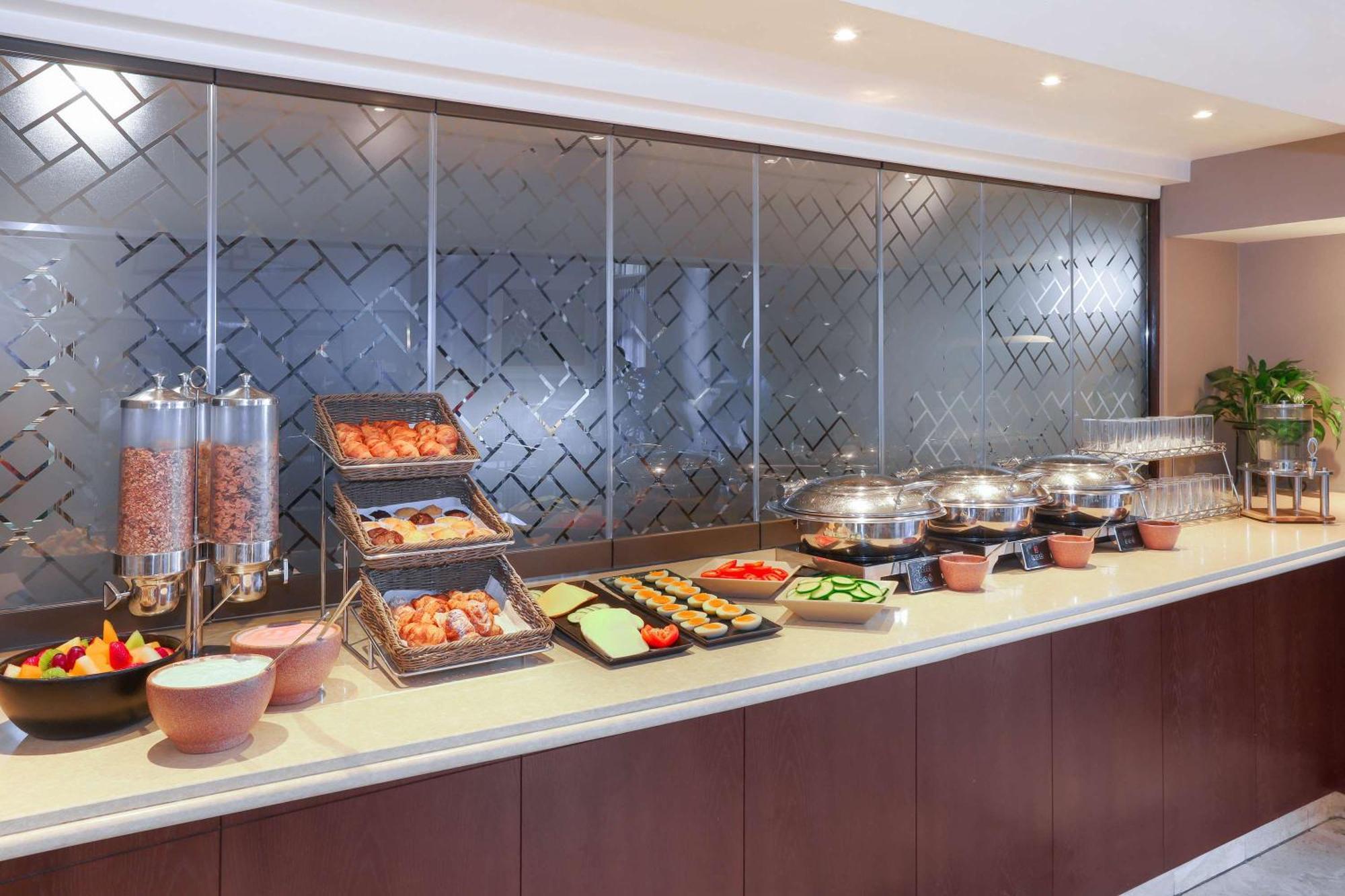 Stayeasy Century City Le Cap Extérieur photo